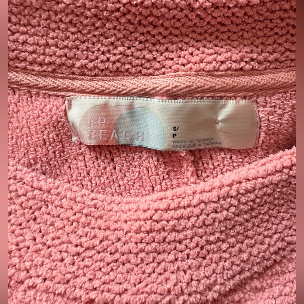 Free People | FP Beach | Beach Happy Pullover | Small | Pink - Picture 2 of 3